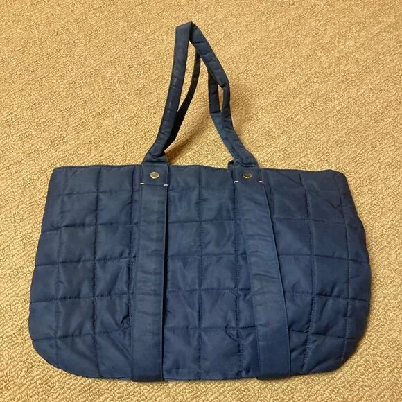 Clare V. Tropezienne Tote Quilted Puffer Bag Navy Blue Flaw inside Straps - Picture 2 of 7